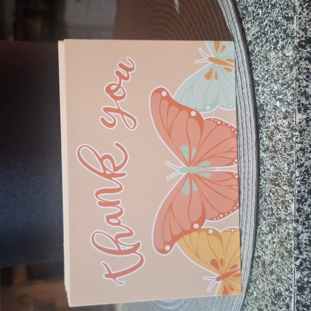 25ct. 4x6 Butterfly Thank You Cards Bonus 3 Random Polymailers ✨️PRICE FIRM✨️ - Picture 3 of 5
